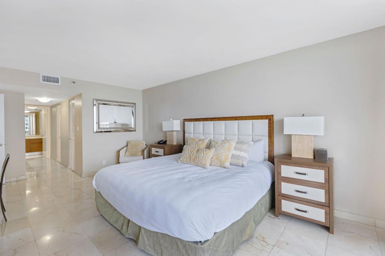 High Rise Comfort With Balcony Doral Zewnętrze zdjęcie